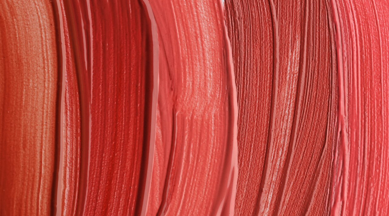 How to Choose the Right Shade for Lip Blushing