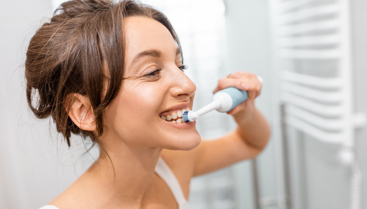 Can You Whiten Teeth at Home?