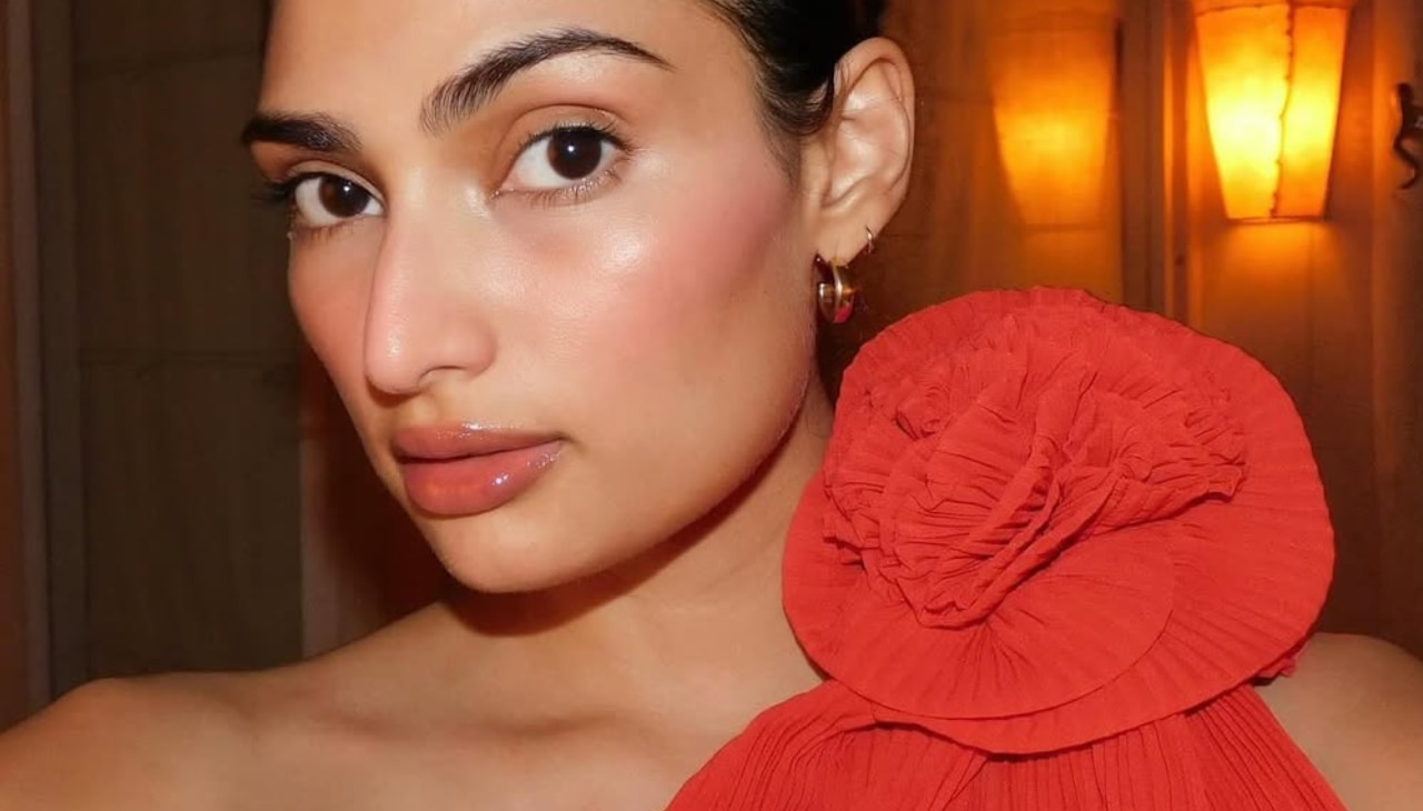 Look 1: Fresh Skin + Soft Blush-