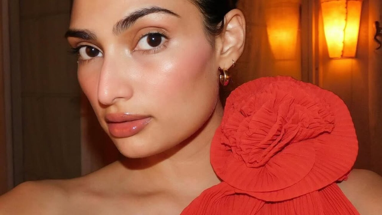 Look 1: Fresh Skin + Soft Blush-