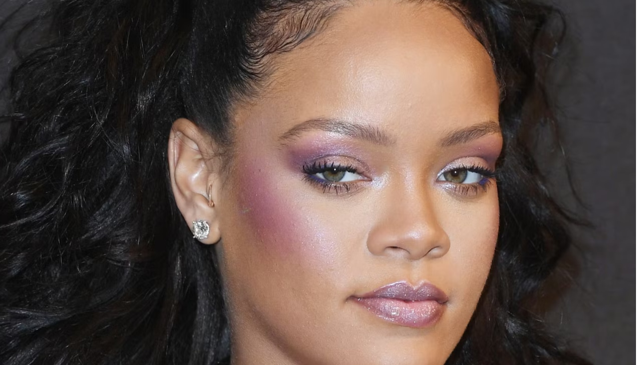 Look 2: Mauve Monochrome-