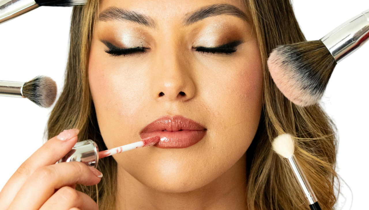 Quick Christmas Makeup Tips-