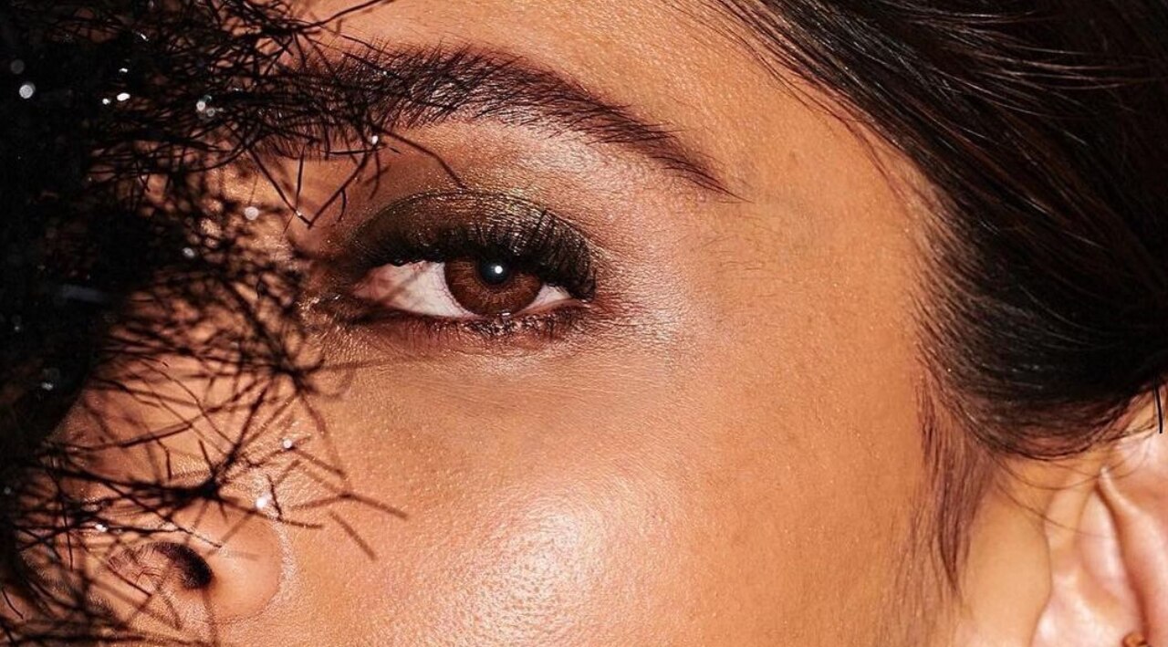 Look 3: Simple Shimmer Wash-