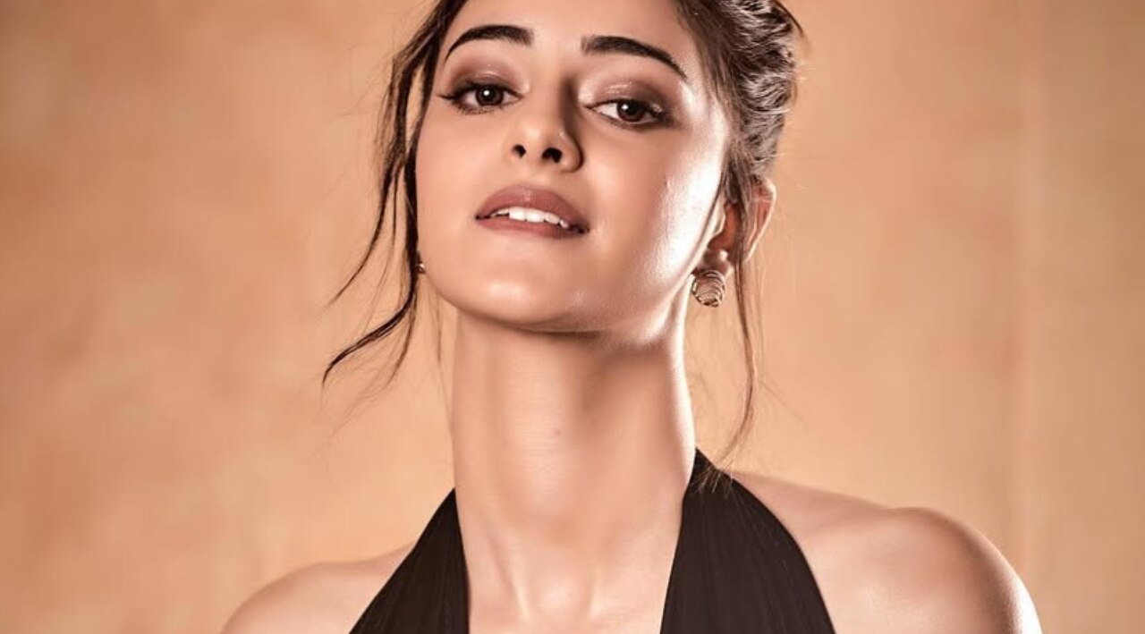 Look 1: Warm Brown Smoky Eye-