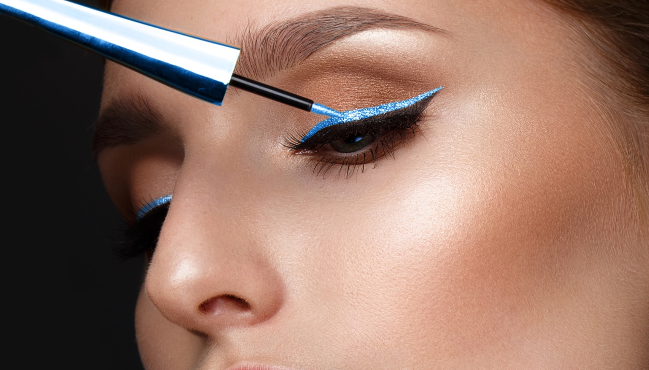 6. Jewel-Toned Liner-