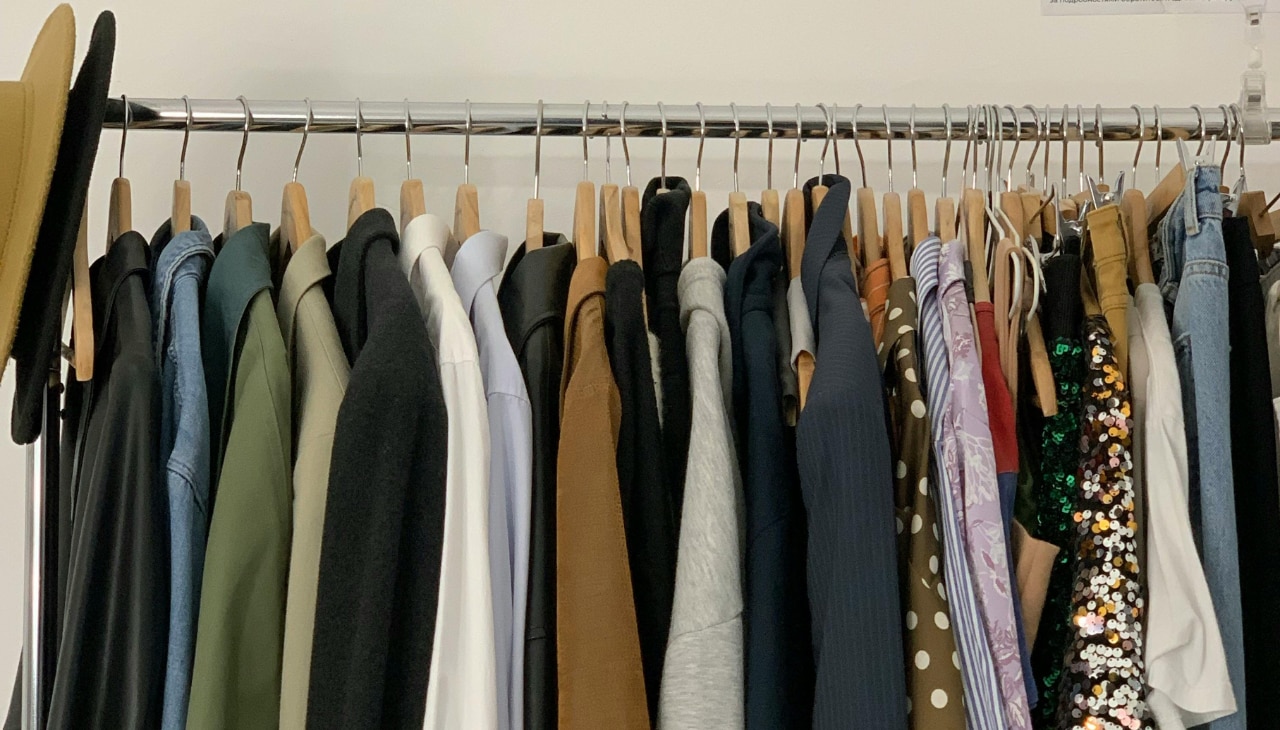 Makeup for Eve Based on Outfit Colour-