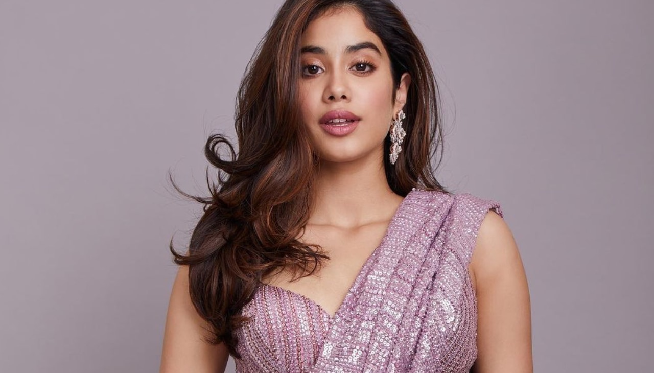 9. Monochromatic Mauve-