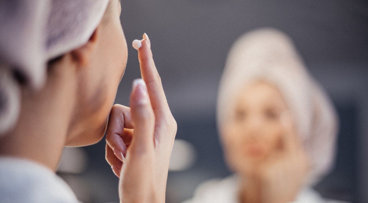How to Apply Dark Spot Treatments Correctly