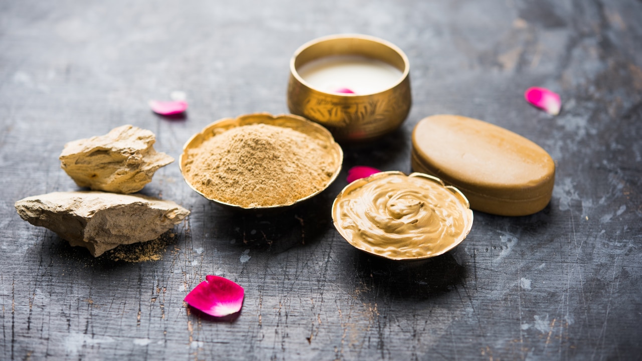1. Multani Mitti + Rose Water
