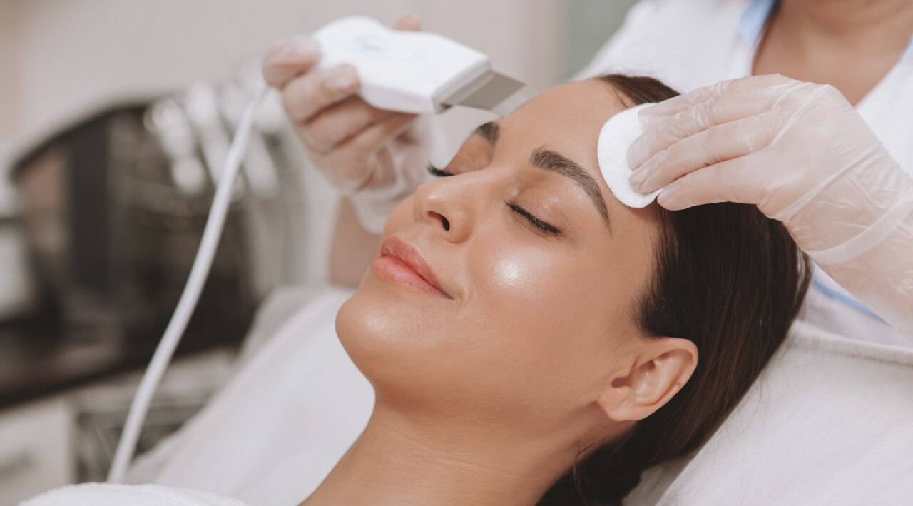 5. Professional De-tan Facials