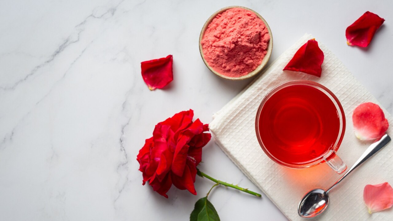 1. Multani Mitti + Rose Water Pack