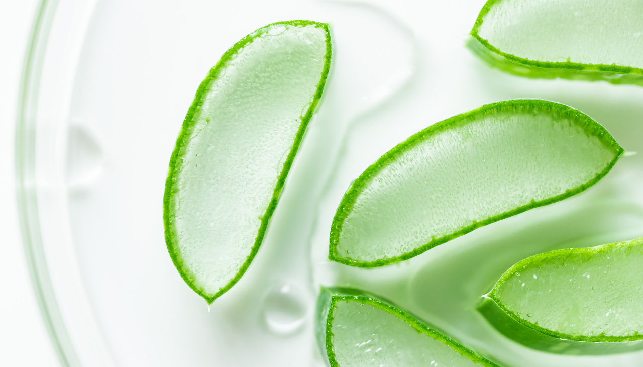3. The Aloe-Lemon Mask