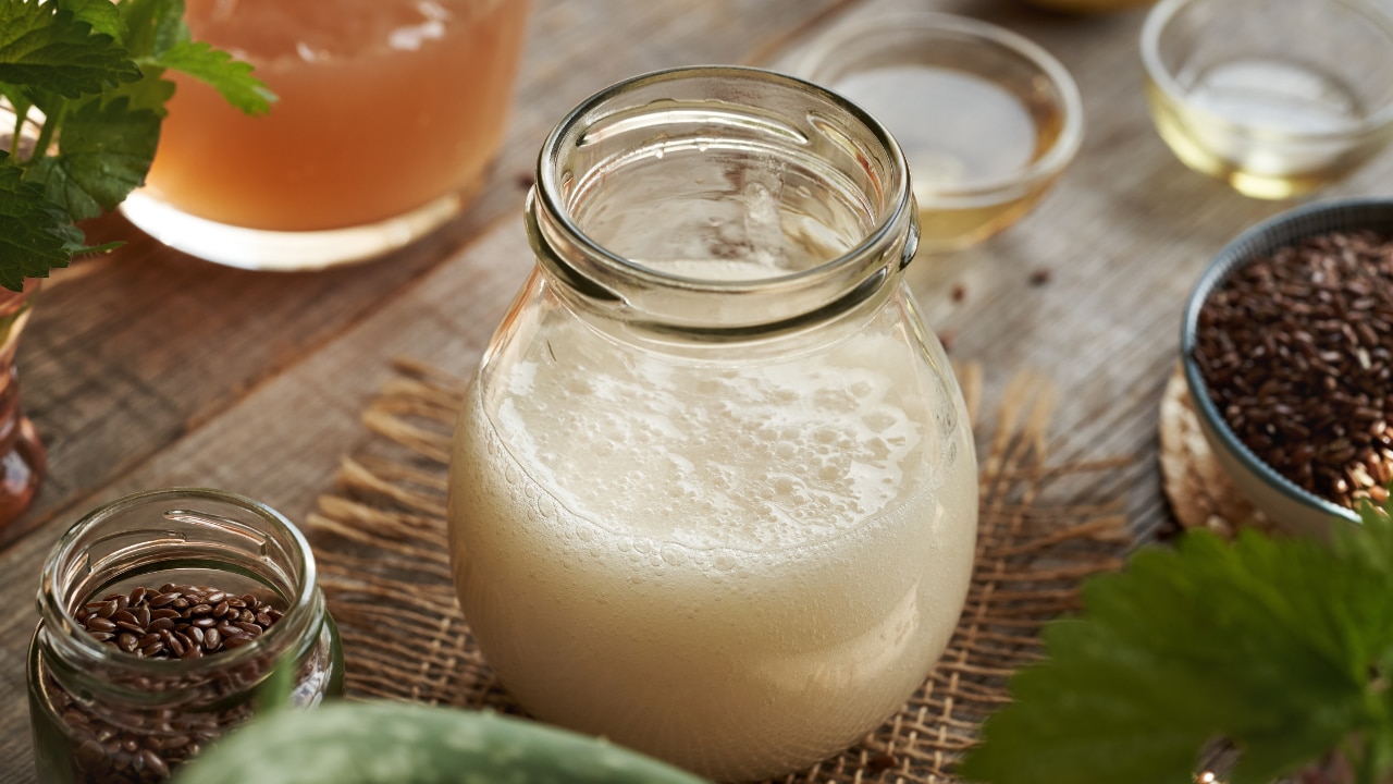 DIY Guide: How to Make Flaxseed Gel for Hair Growth