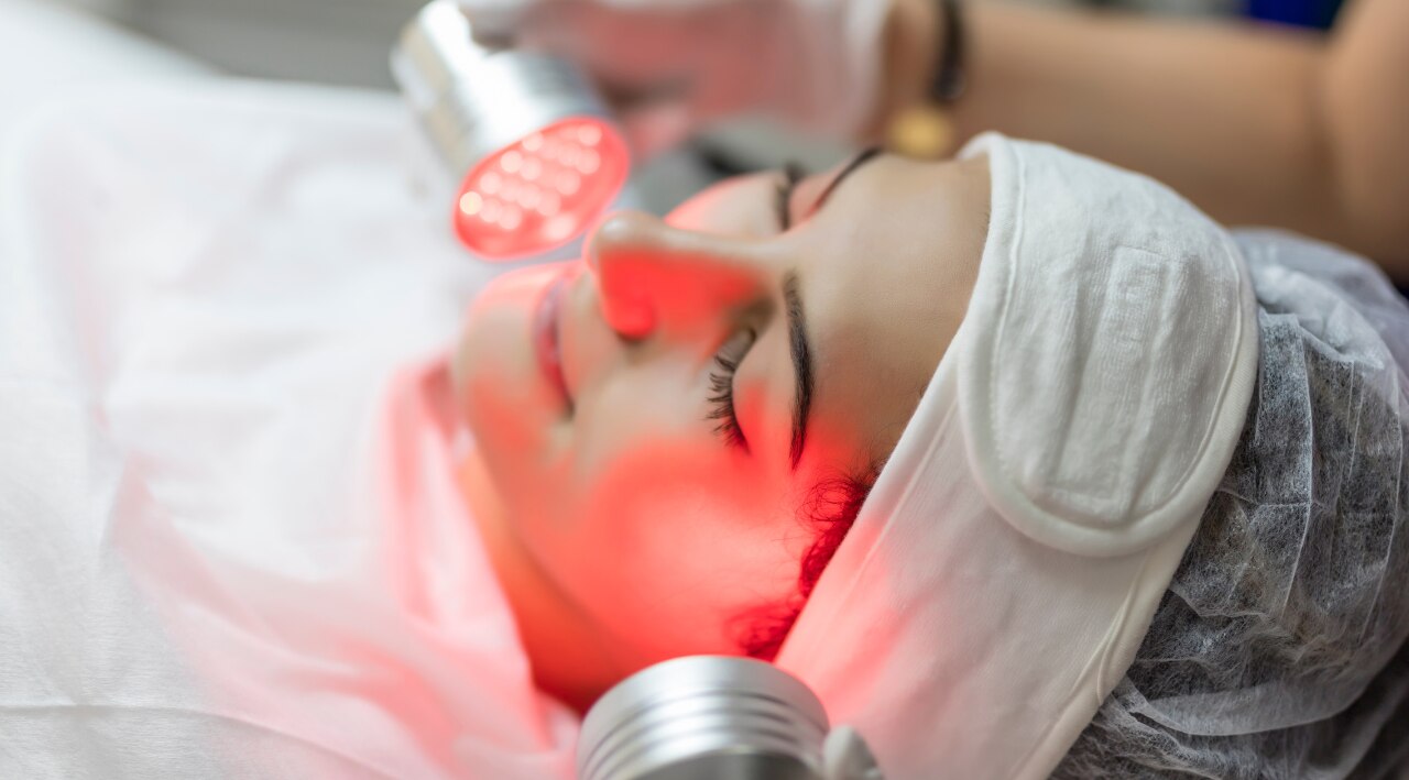 How Often Should You Use Red Light Therapy Image