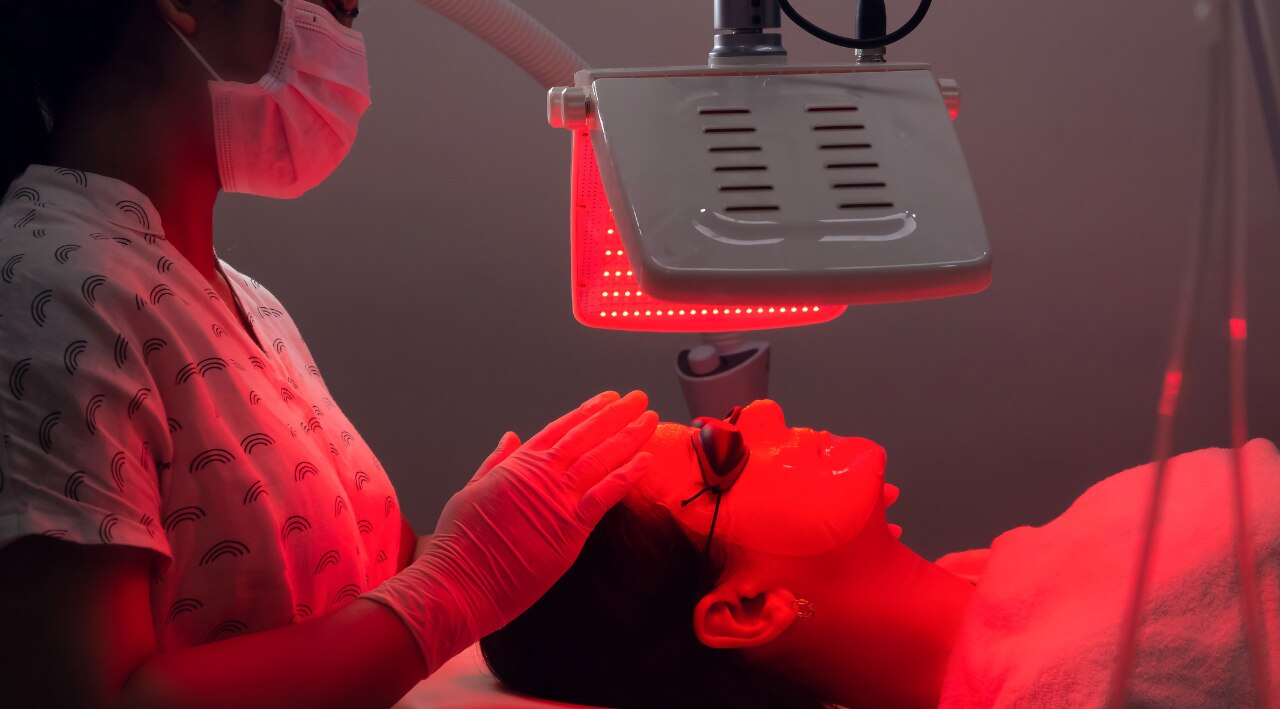 Precautions: Is Red Light Therapy Safe Image