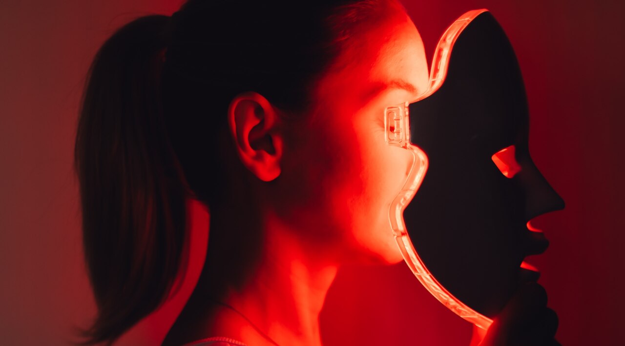 What Is Red Light Therapy & How It Works Image