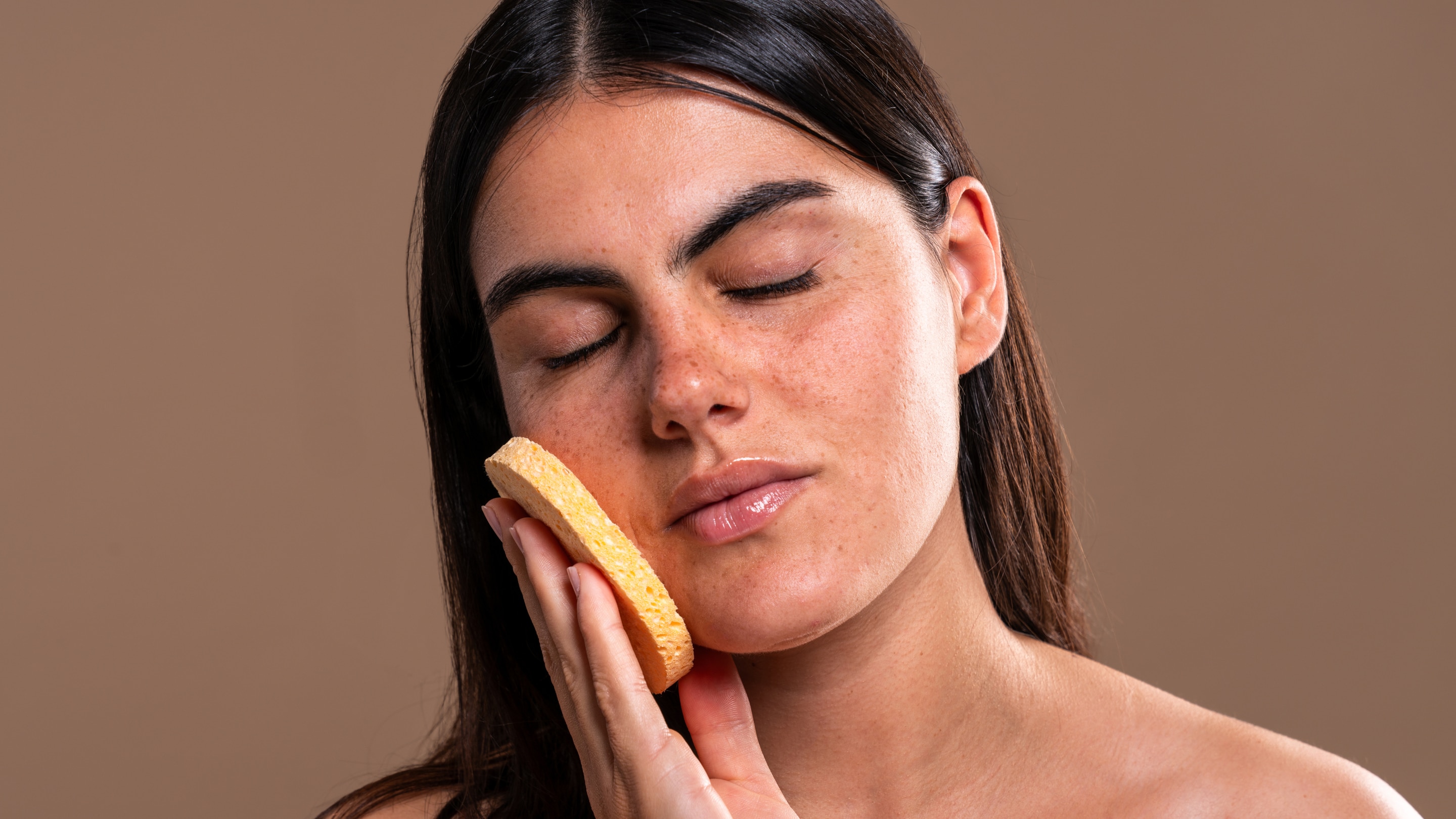 Mistakes to Avoid When You Have Dry Skin Image