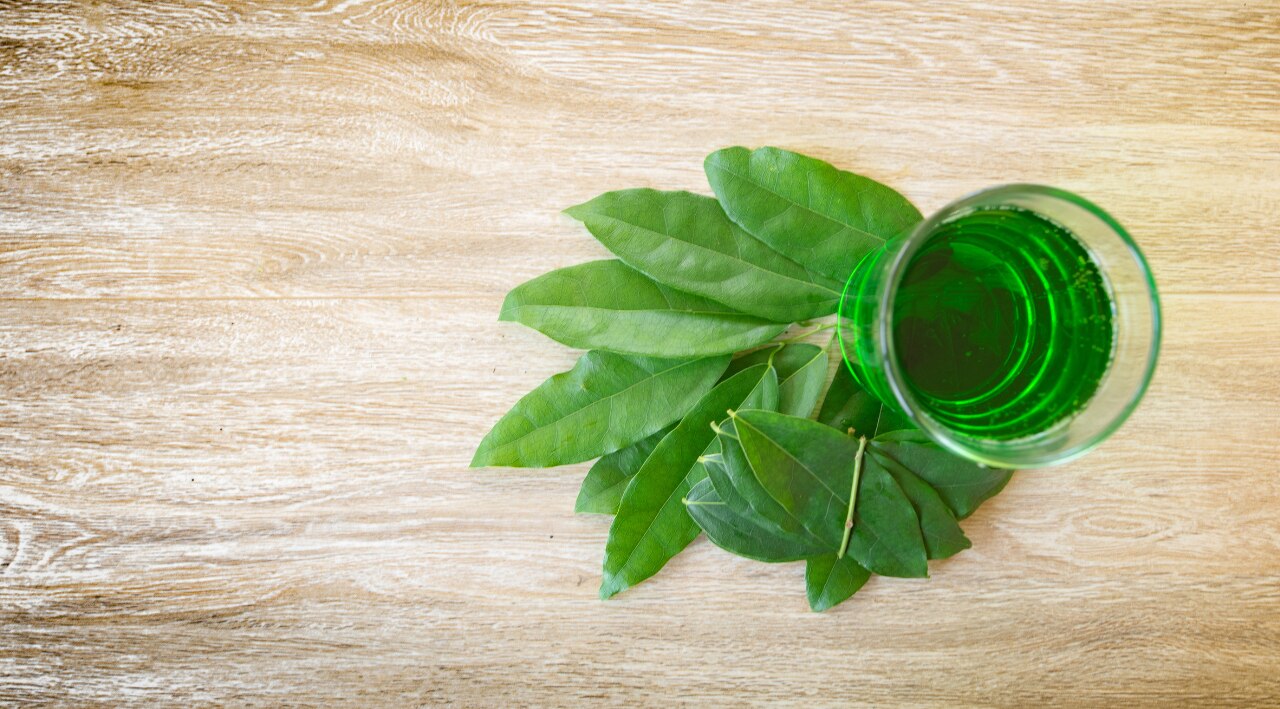 A Modern Solution: LBP Curry Leaves, Biotin & Mandarin Shampoo