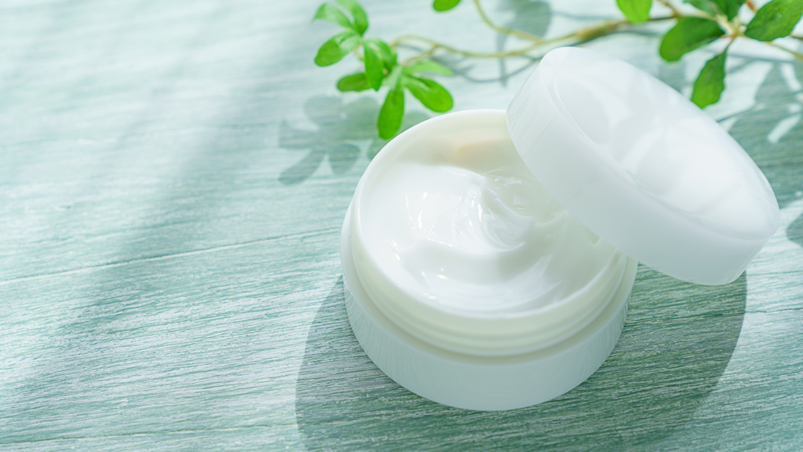 Hyaluronic Acid Moisturizer Benefits for Hydrated Skin