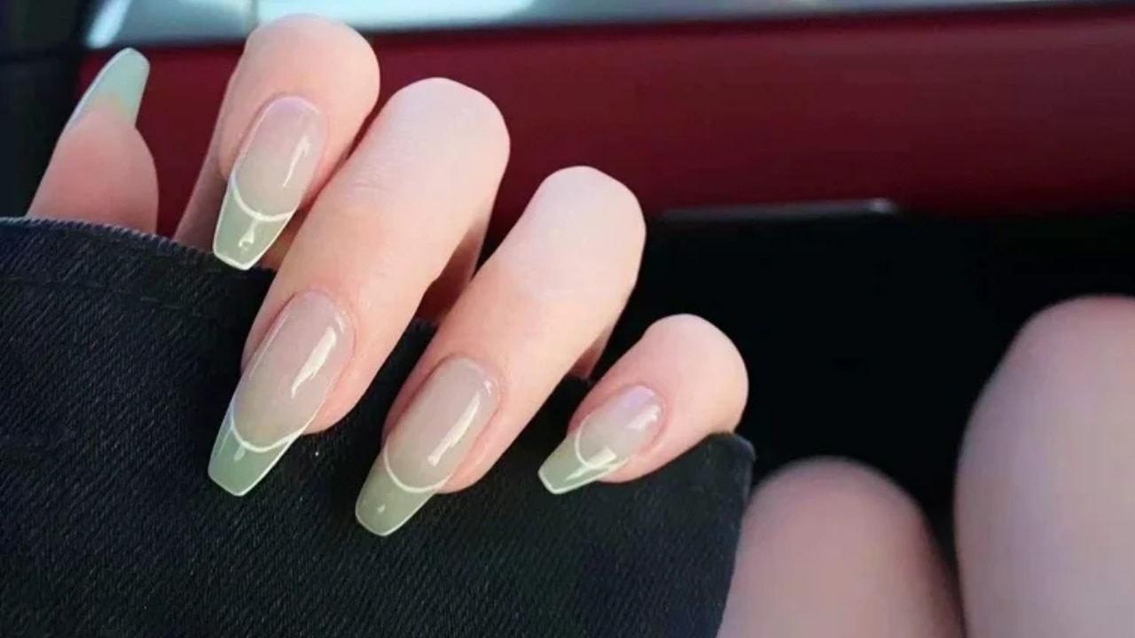 5. Matcha Green Gradient