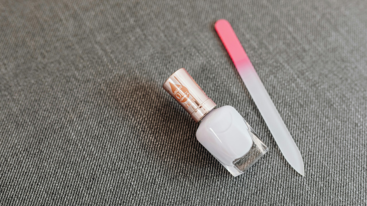 Mistakes to Avoid When Doing French Nail Art at Home