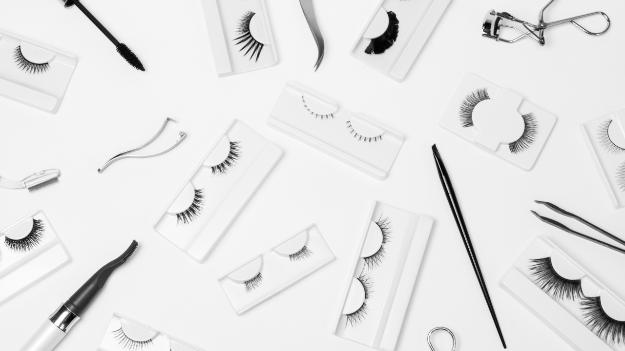 Tips for Enhancing Your Doe Eyes with Mascara and Lashes