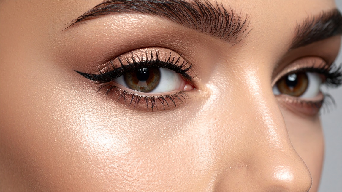 Image of How to Create the Perfect Eye Makeup to Flatter Almond Eyes and Your Unique Eye Shape