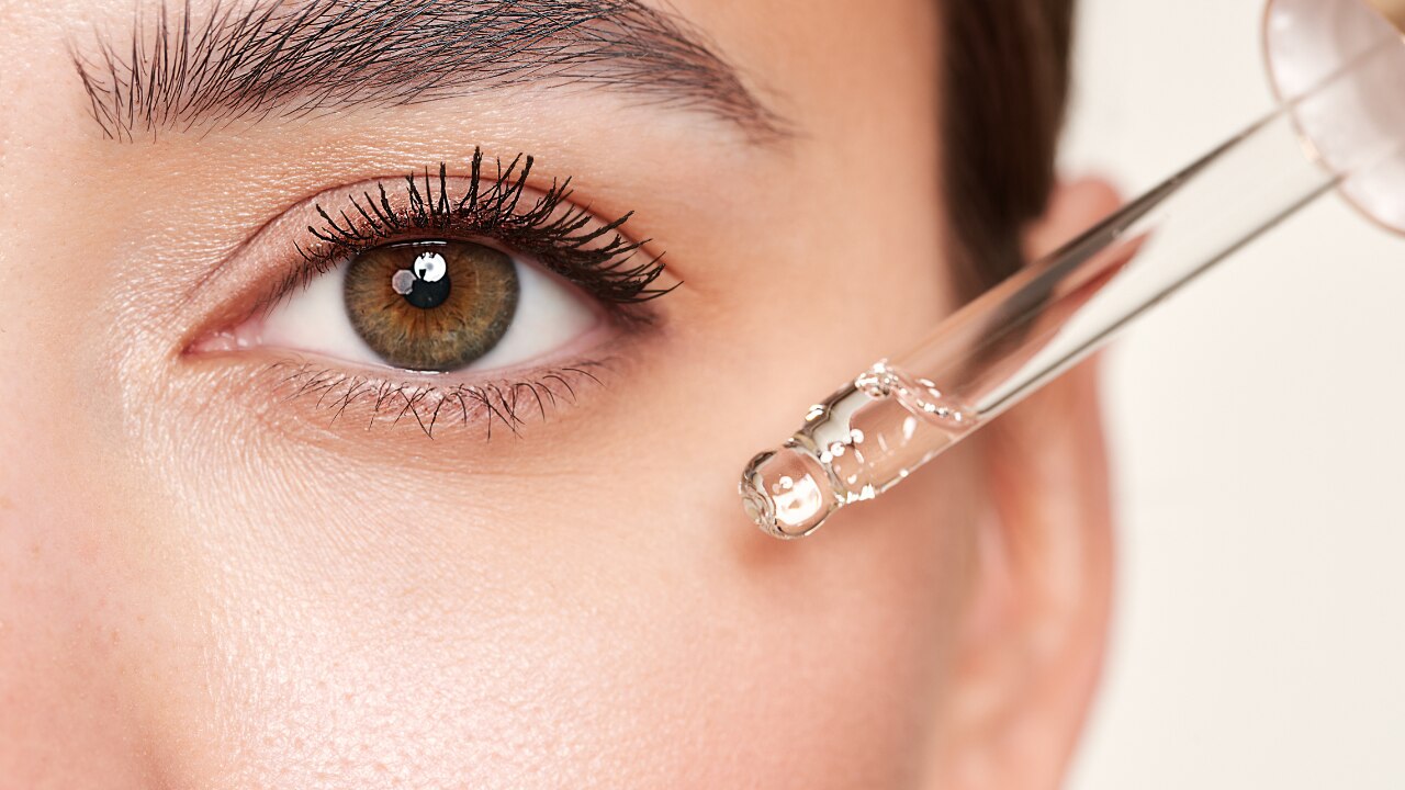 Understanding Under Eye Serums: What Makes Them Effective?