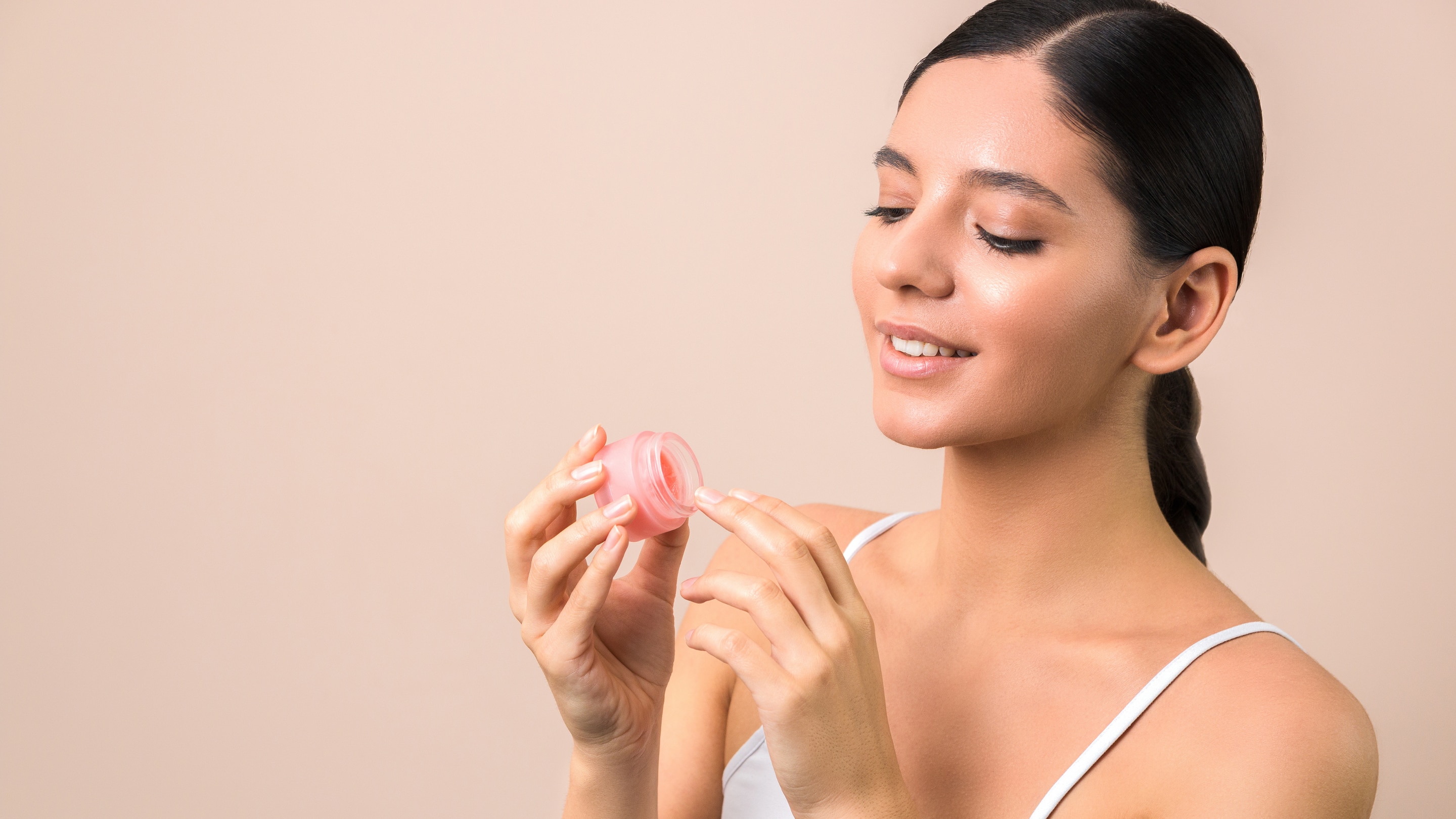 Lip Masks for Overnight Hydration and Soft Lips