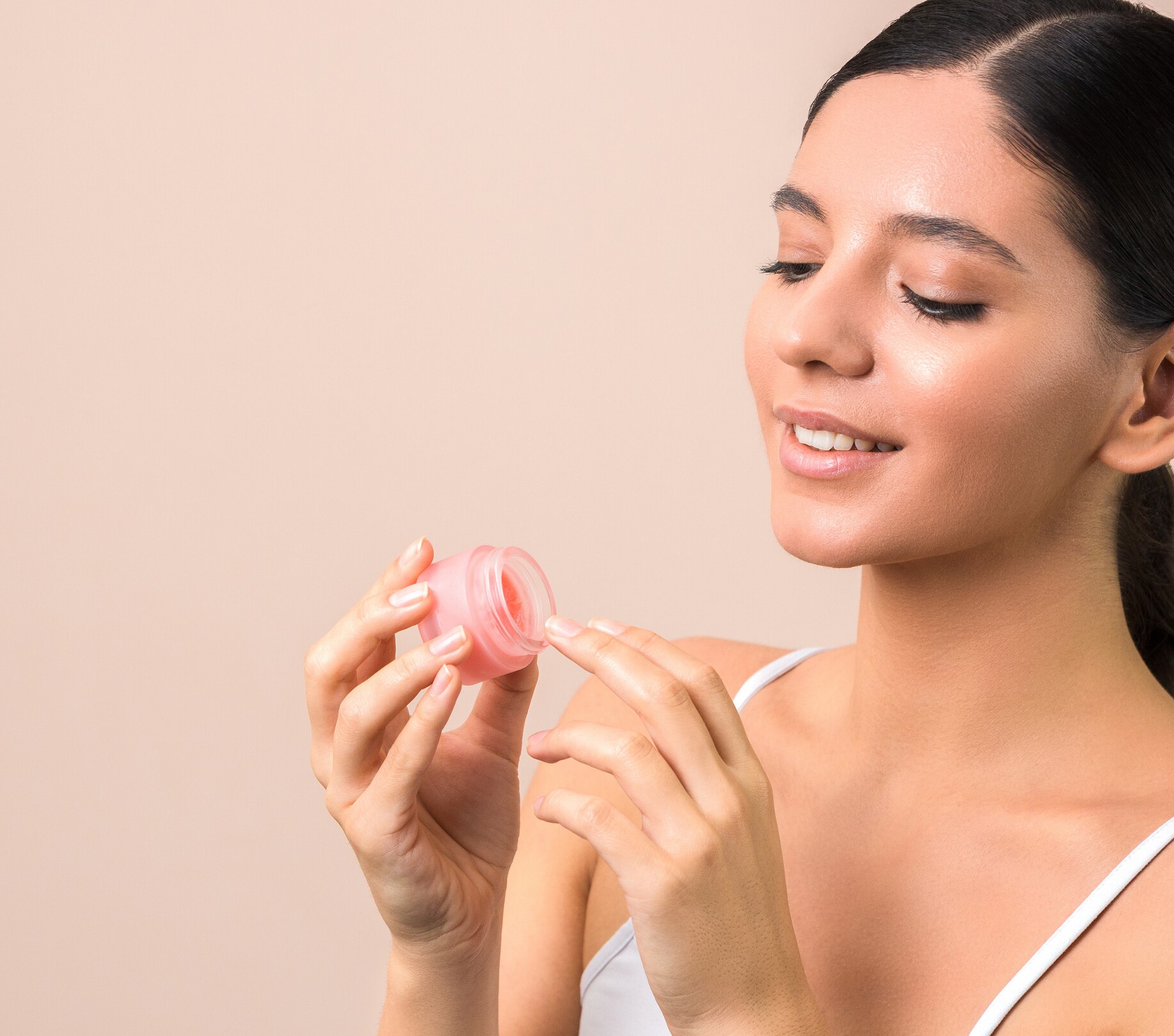Image of Lip Masks: The Overnight Remedy for Deeply Hydrated, Soft Lips