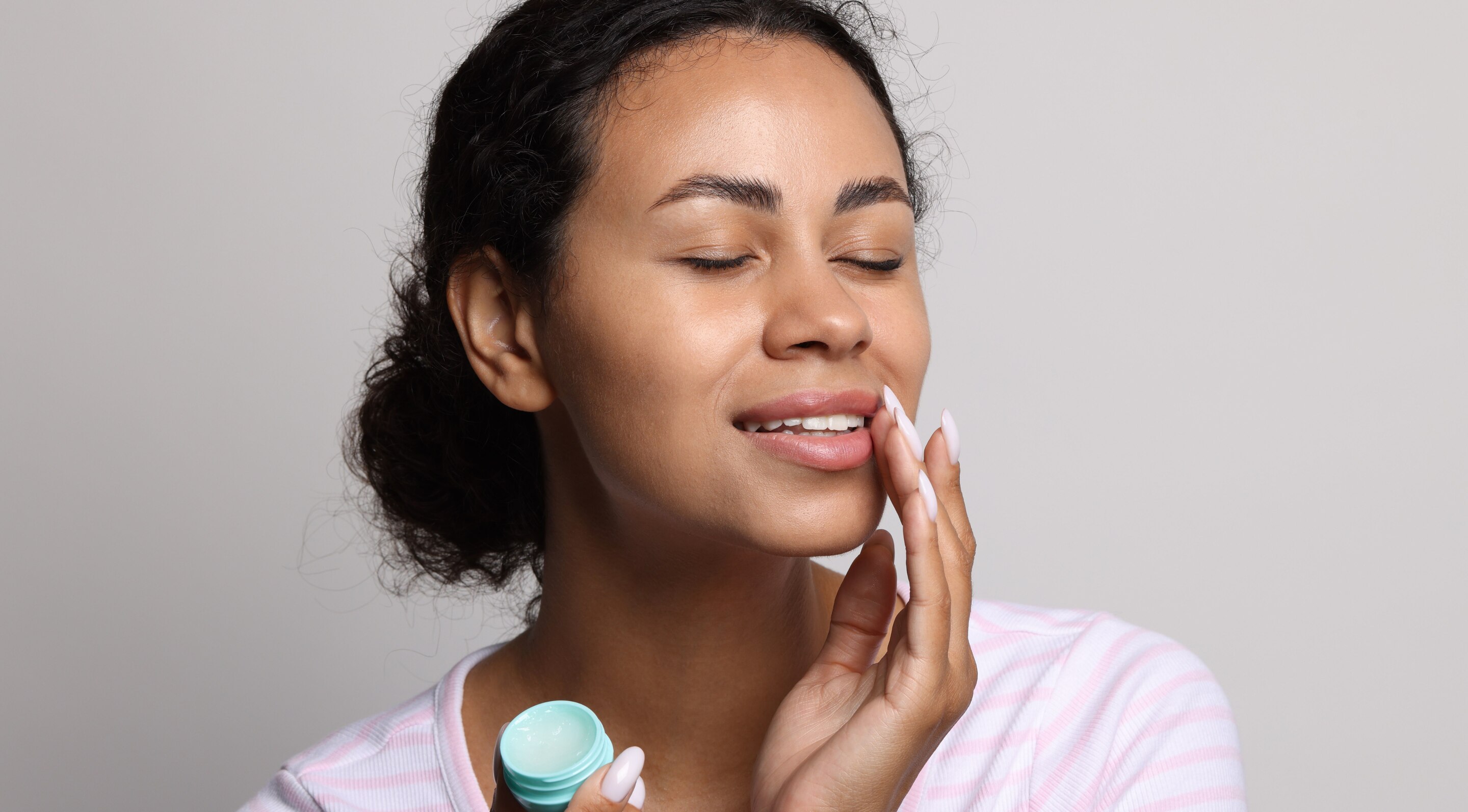 When to Use a Lip Mask