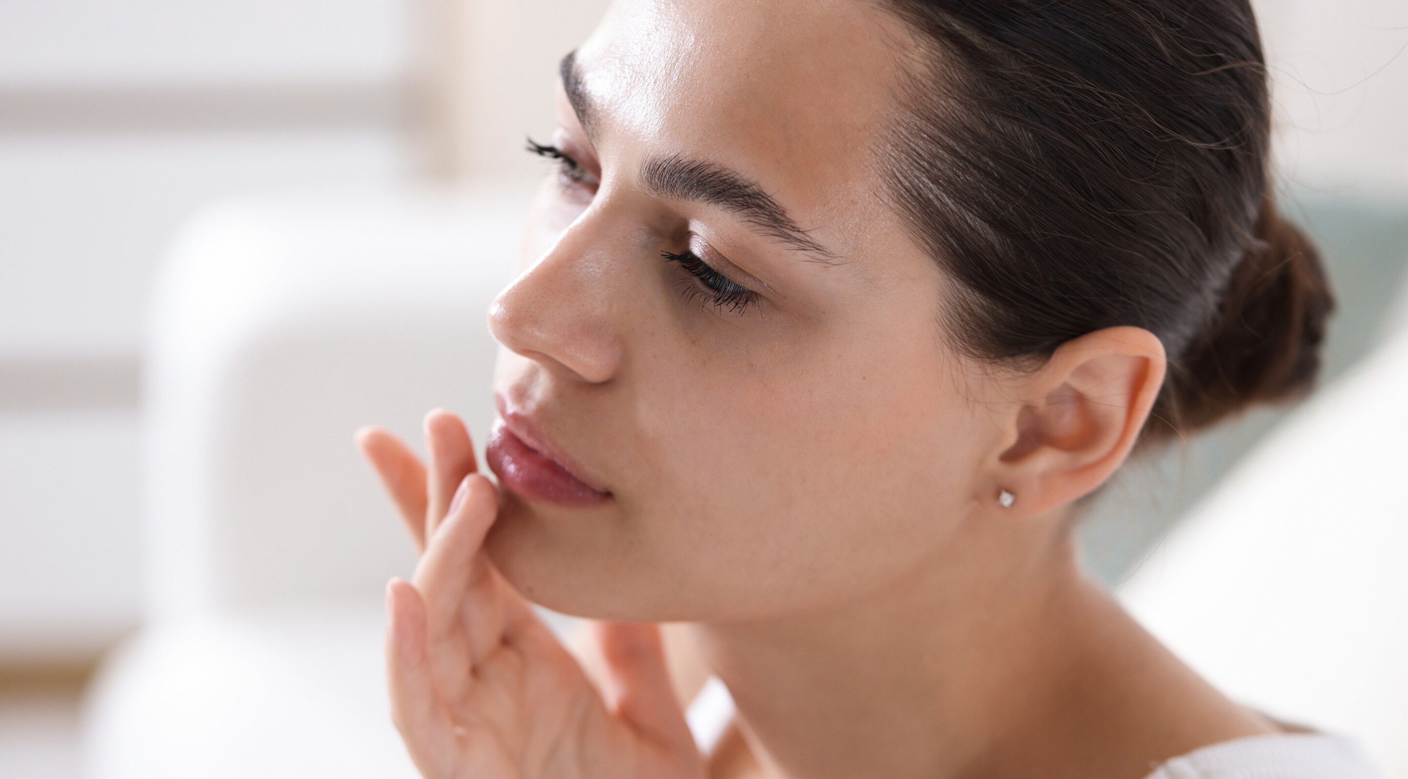 Who Should Avoid Lip Masks?