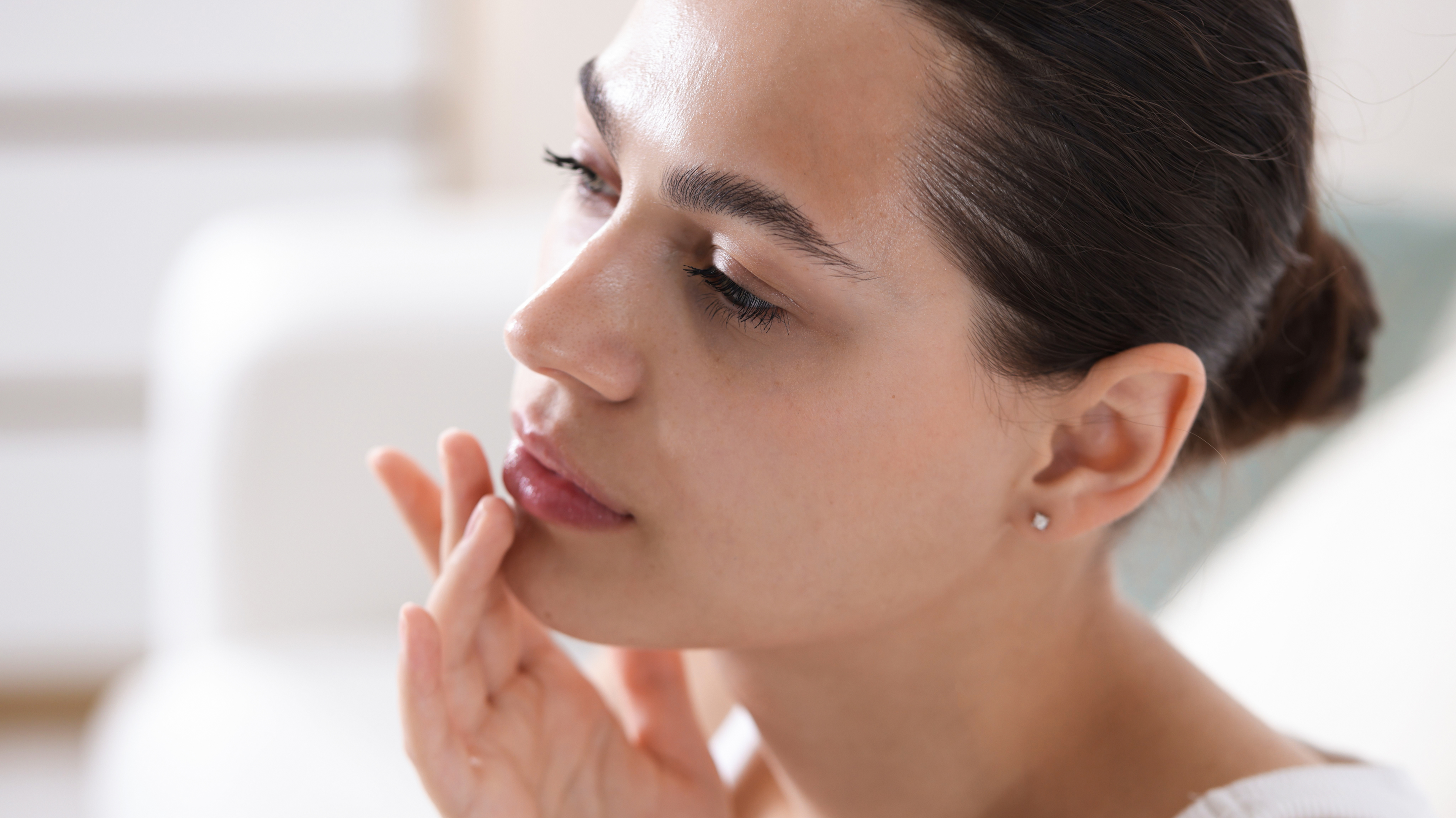 Who Should Avoid Lip Masks?