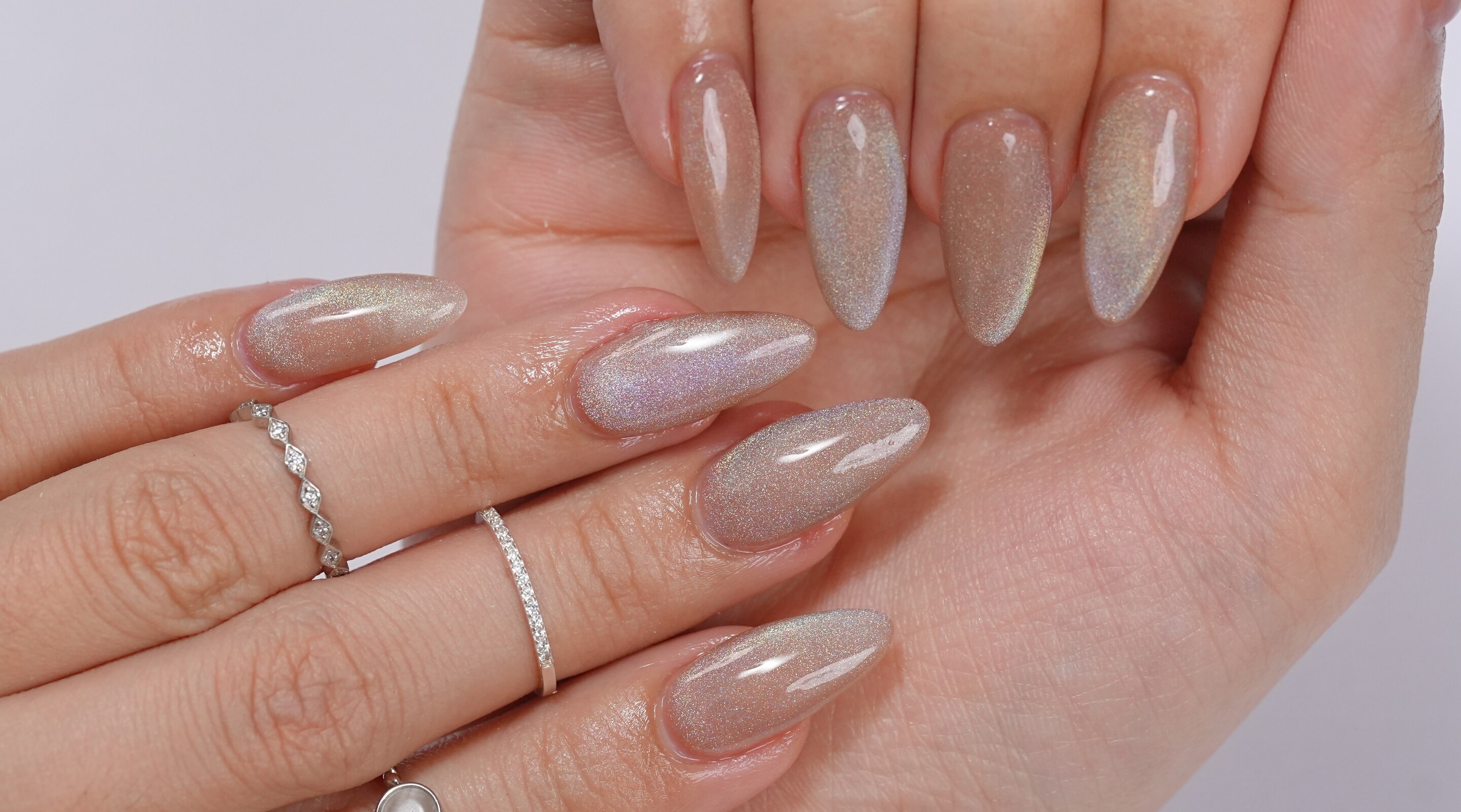 Cat Eye Nails Guide for Salon-Quality Results
