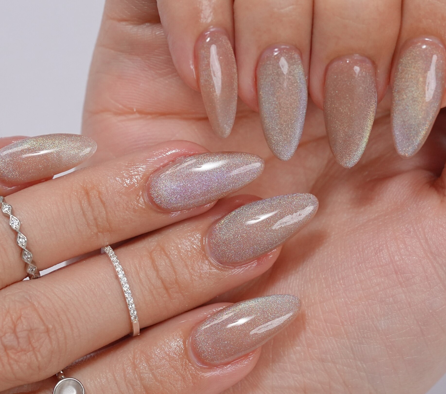 Image of Cat Eye Nails: How to Avoid Common Problems and Achieve Salon-Quality Results