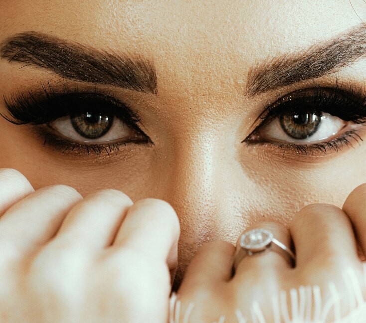 Image of How to Use Makeup to Make Puffy Eyes Look Fresh and Energised