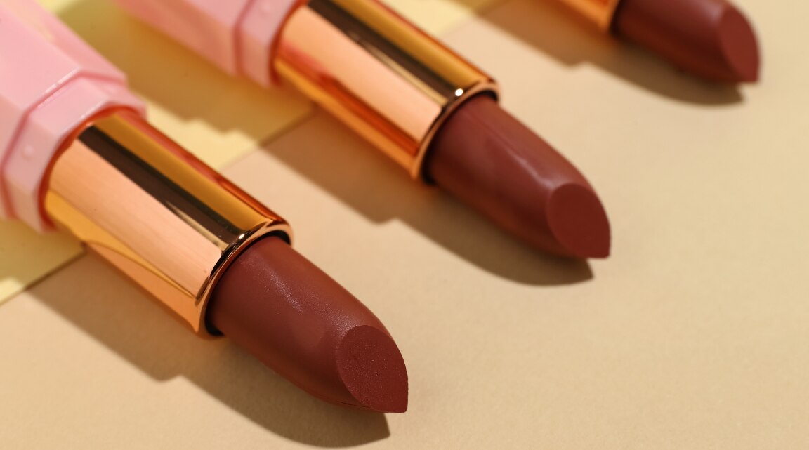 Best Lipstick Shades for Warm Undertones Explained