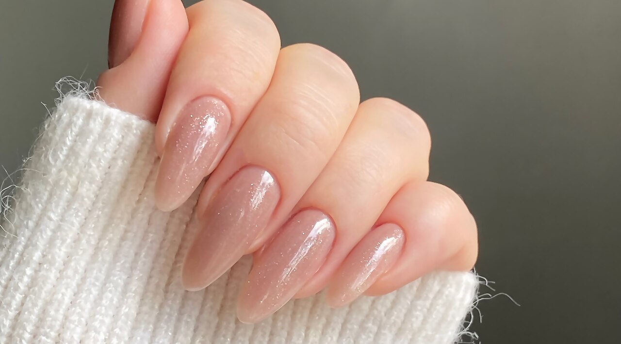 How Long Do Acrylic Nails Last?