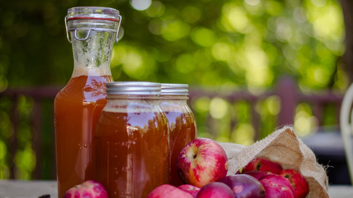 Apple Cider Vinegar for Digestion and Bloating