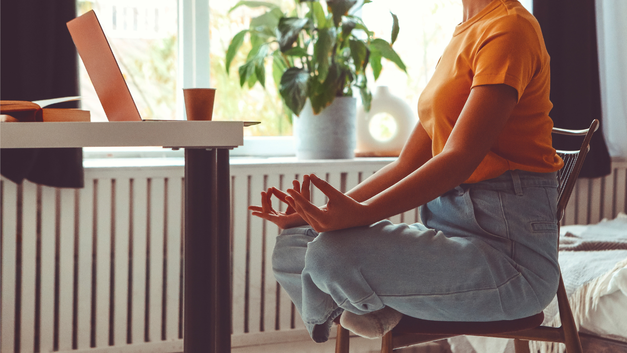 2. Tulsi Tea for Daily Stress Relief