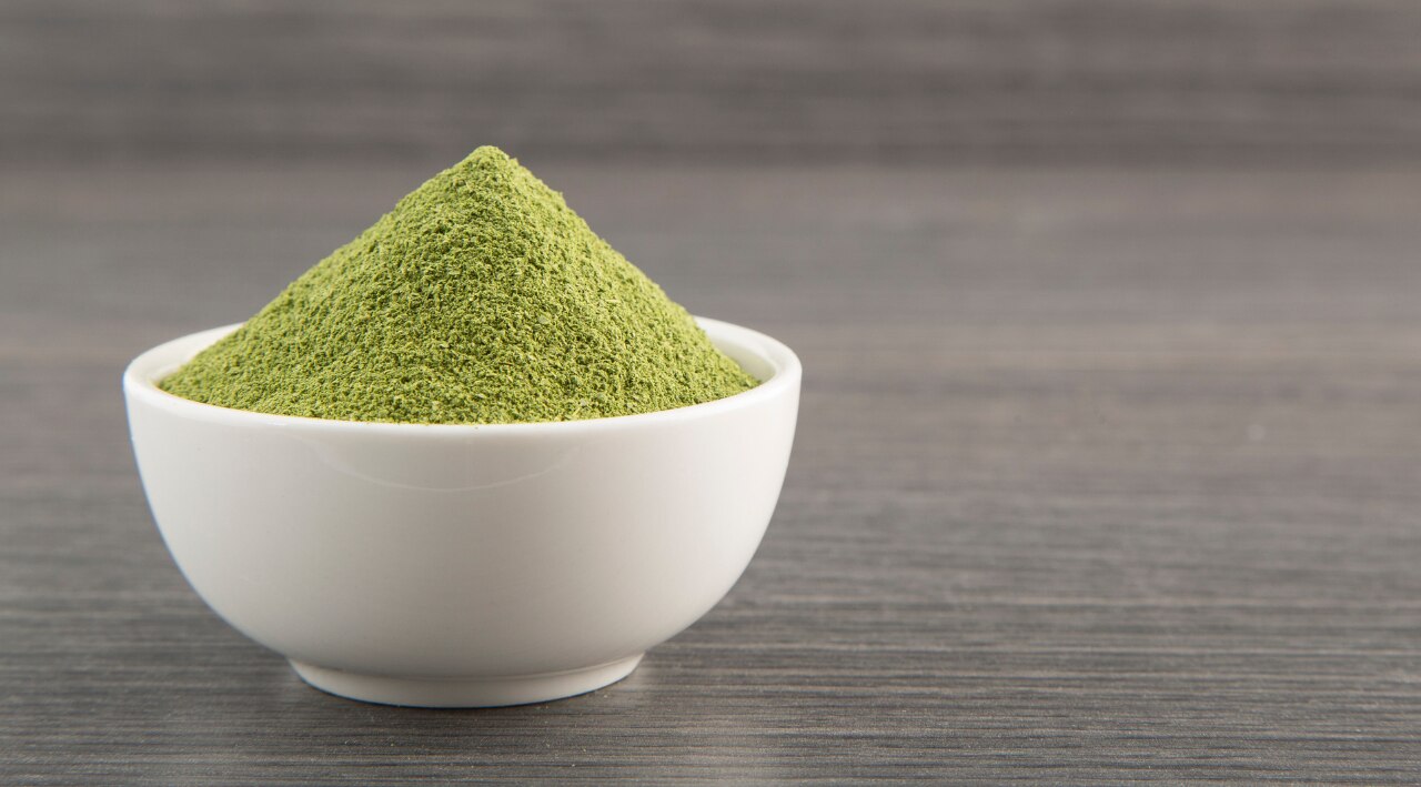 What Is Moringa Powder and How Does It Work for Skin?