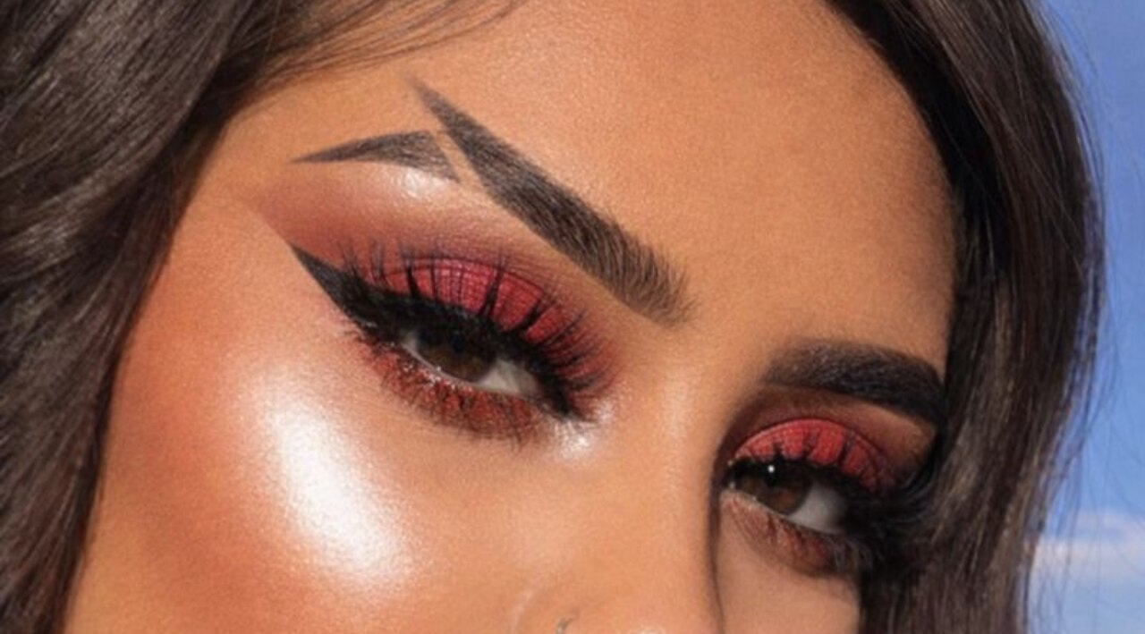 The Brow-to-Liner Link: