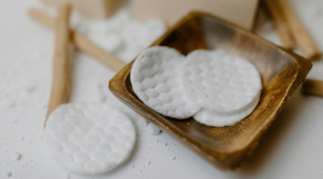 Tips for Safe Makeup Removal