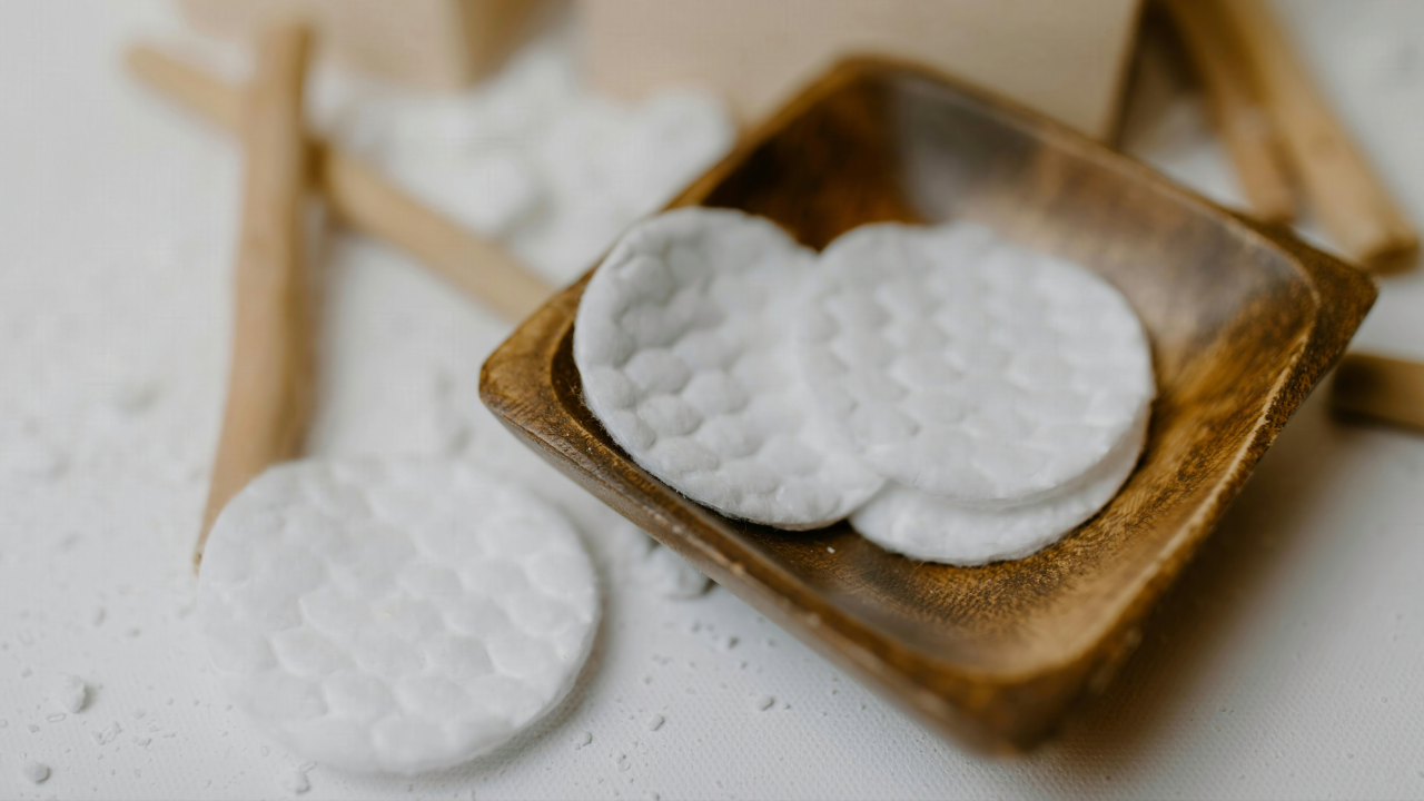 Tips for Safe Makeup Removal