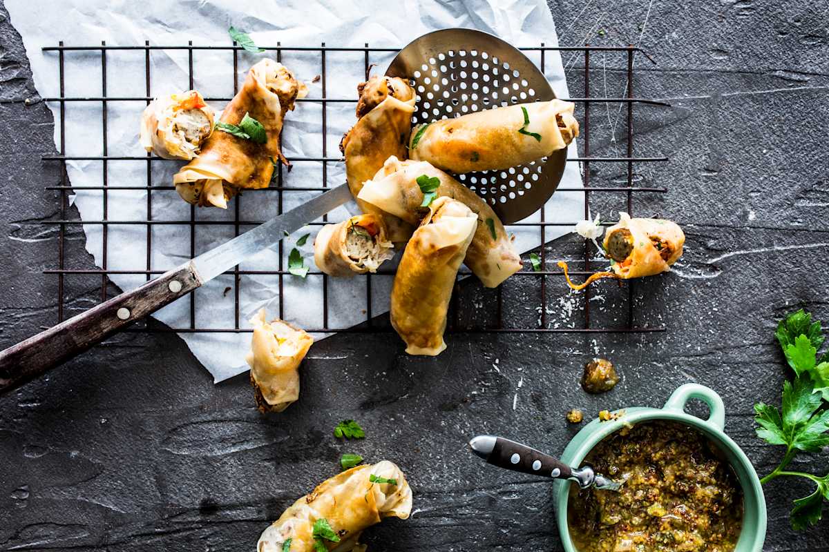 Deutsche Frühlingsrollen mit Senf-Dip 80 Minutes  recipe