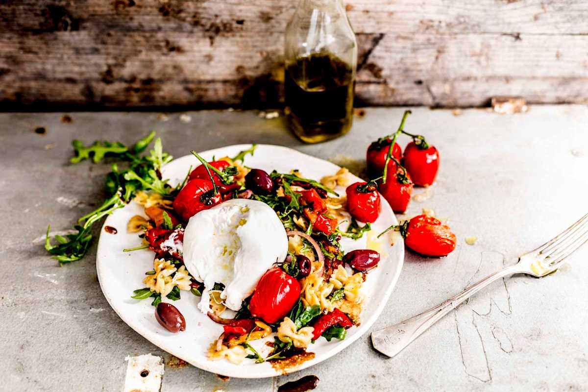 Mediterraner Nudelsalat mit Rucola und Burrata 40 Minutes  recipe