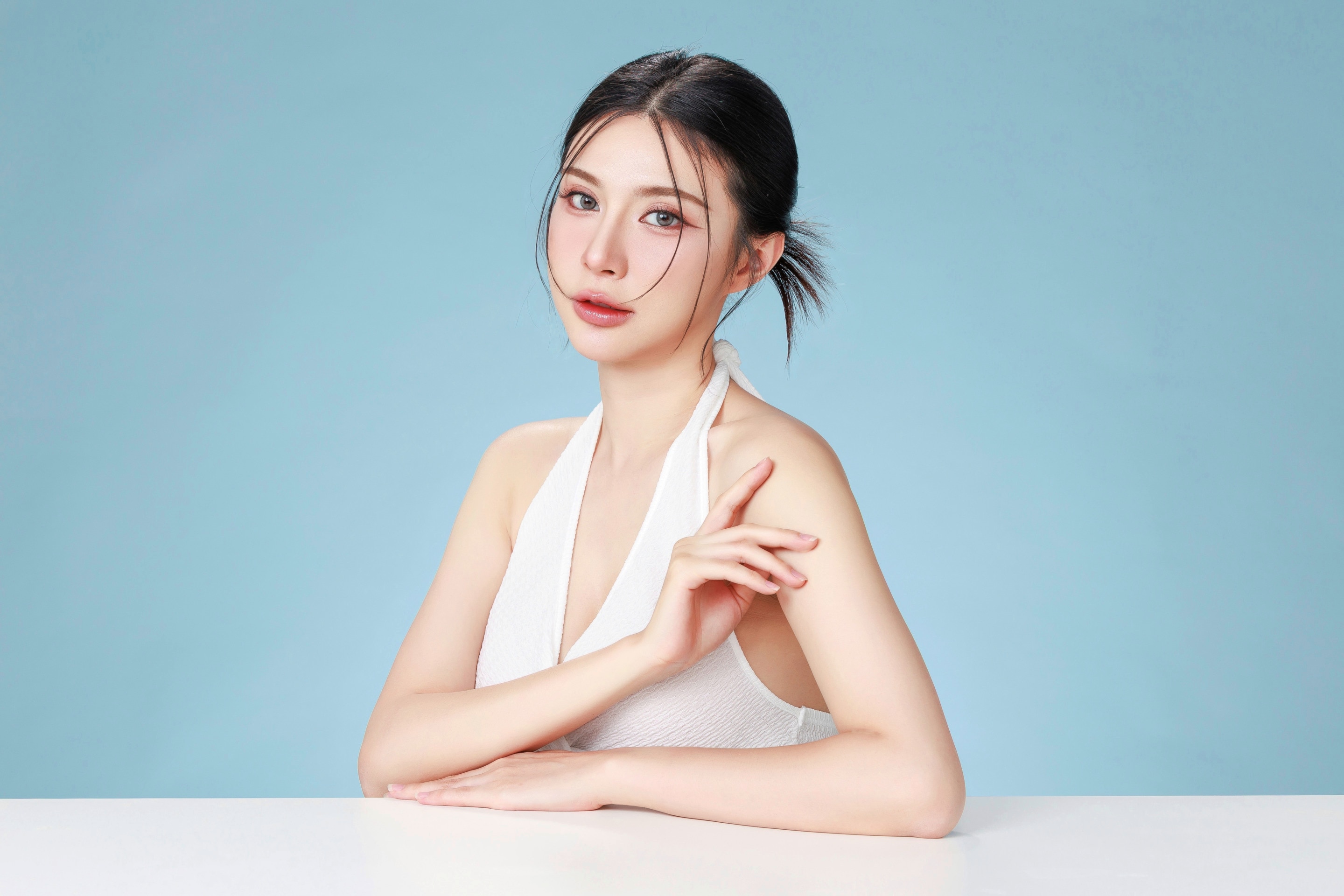 ผิวกายขาวใสไม่ใช่แค่ยีนส์ดี แต่อยู่ที่การดูแลอย่างถูกวิธี