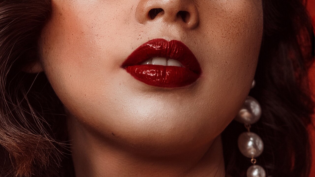 2. Deep Sultry Wine: