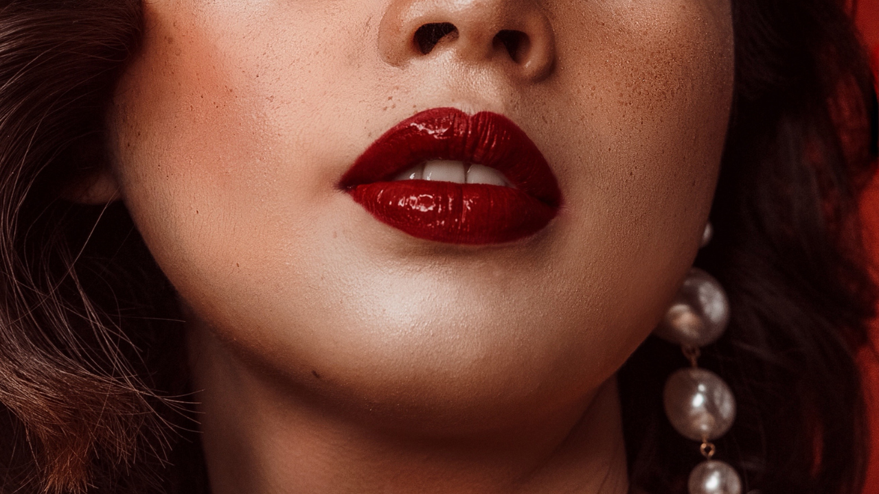 2. Deep Sultry Wine: