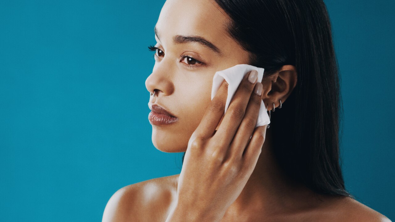 Makeup wipes: